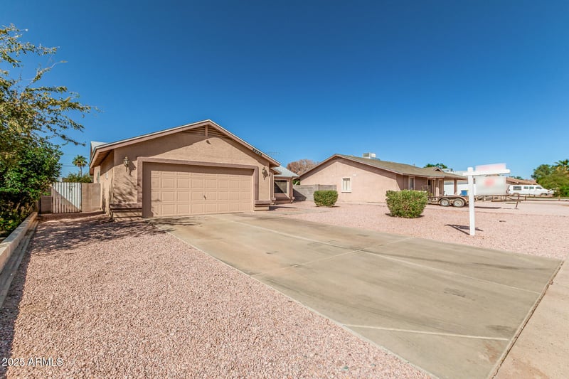 2264 Belaire Rd, Apache Junction, AZ 85119