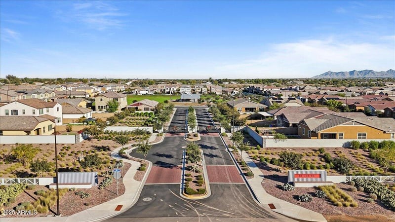 2264 Isaiah Ave, Gilbert, AZ 85298