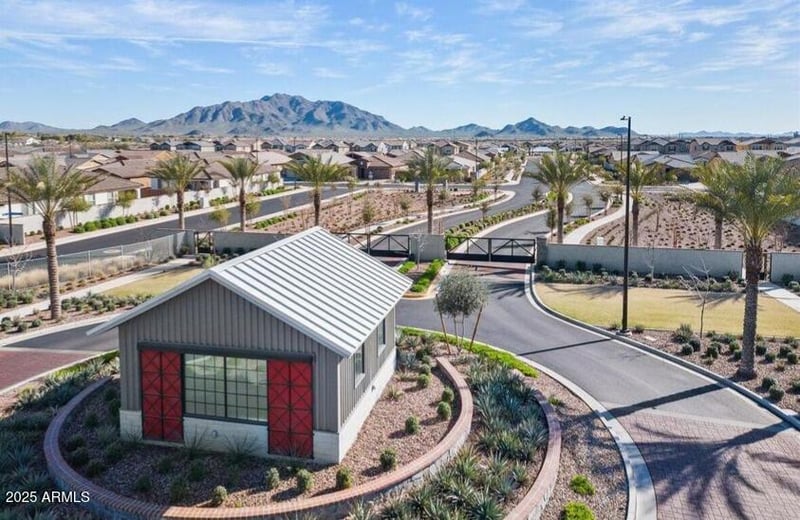 2264 Isaiah Ave, Gilbert, AZ 85298