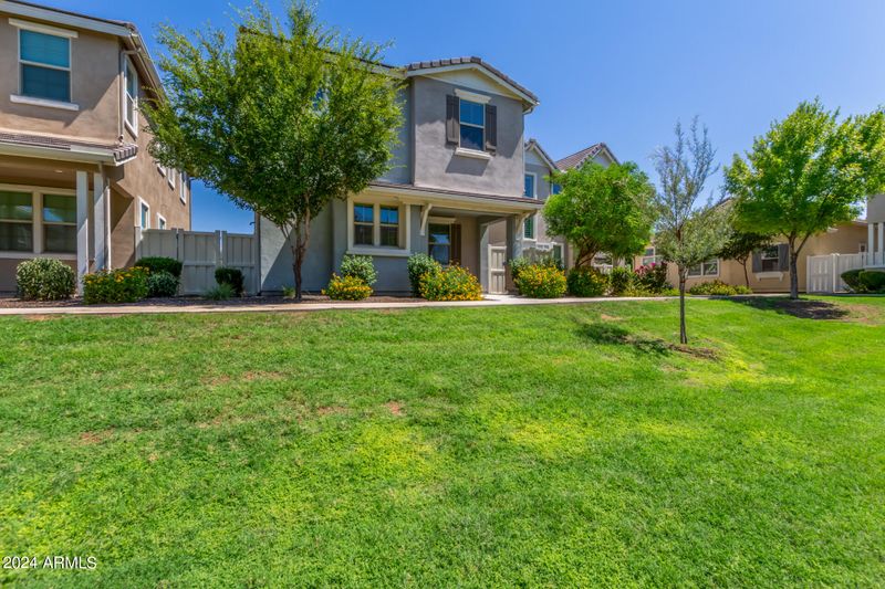 2264 S Wallrade Ln, Gilbert, AZ 85295