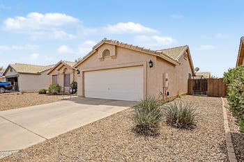 2265 17th Ave, Apache Junction, AZ 85120