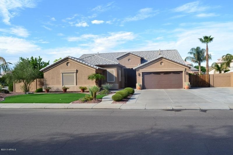 2265 S Porter St, Gilbert, AZ 85295