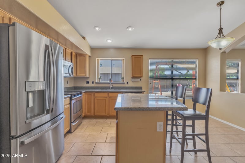 2266 Bahama Dr, Gilbert, AZ 85295