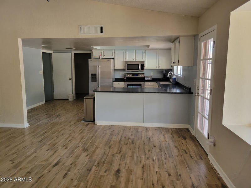 2266 Diamond Ave, Mesa, AZ 85204