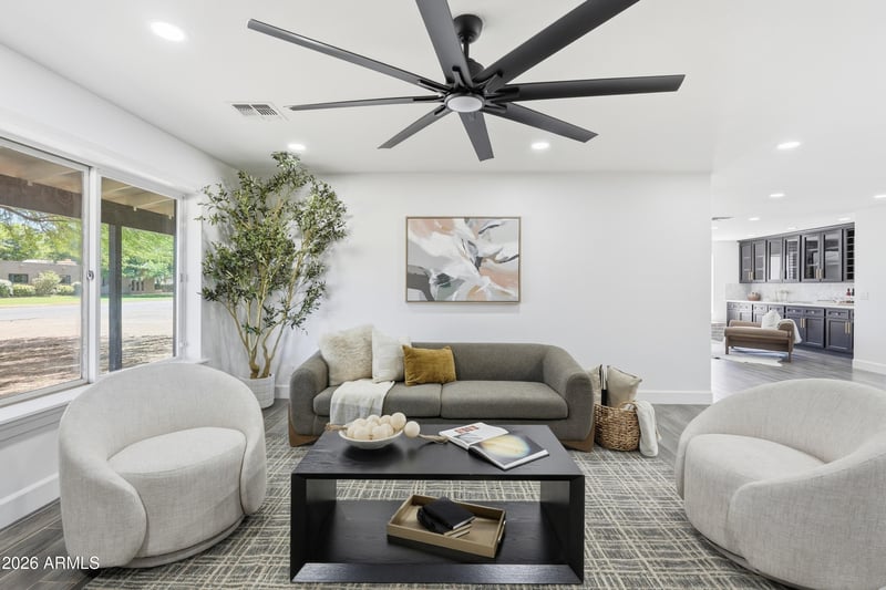 2266 E Willis Rd, Gilbert, AZ 85297