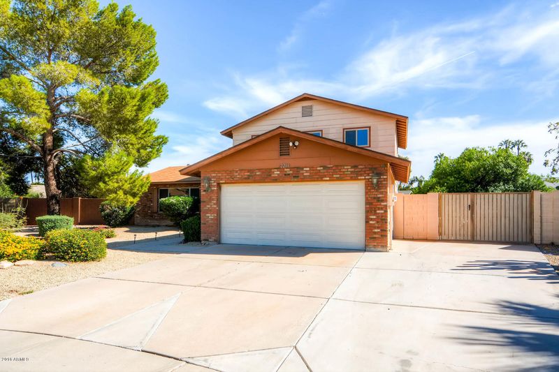 2266 S Noche De Paz Cir, Mesa, AZ 85202