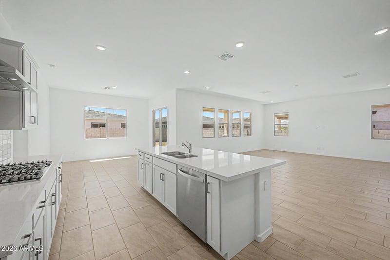 22661 Starflower Dr, Queen Creek, AZ 85142