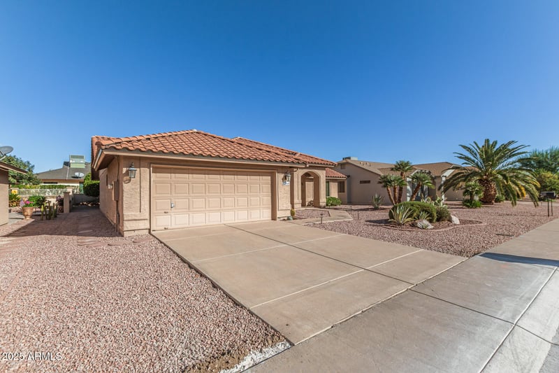 2268 Leisure World Blvd, Mesa, AZ 85206