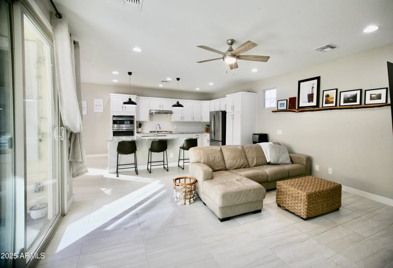 2269 Osborn Ln, Gilbert, AZ 85295