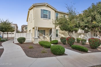 2269 Osborn Ln, Gilbert, AZ 85295