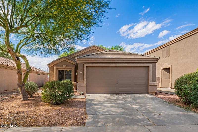 2269 Silver Creek Ln, San Tan Valley, AZ 85144