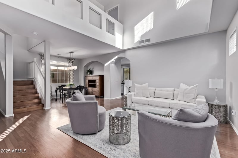 227 Mountain Sage Dr, Phoenix, AZ 85045