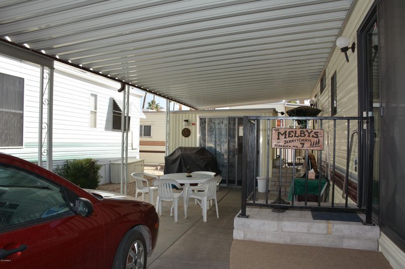 227 Shawnee Dr, Apache Junction, AZ 85119