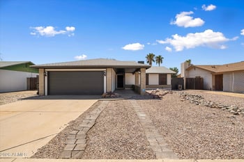 227 W Taro Ln, Phoenix, AZ 85027