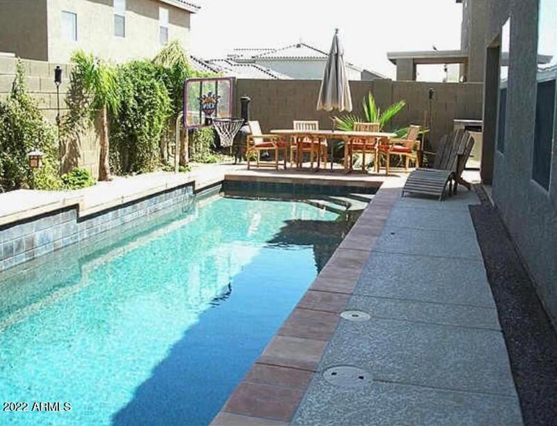 2270 E Palm Beach Dr, Chandler, AZ 85249