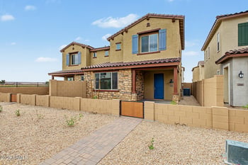 2270 S Jeffry St, Gilbert, AZ 85295
