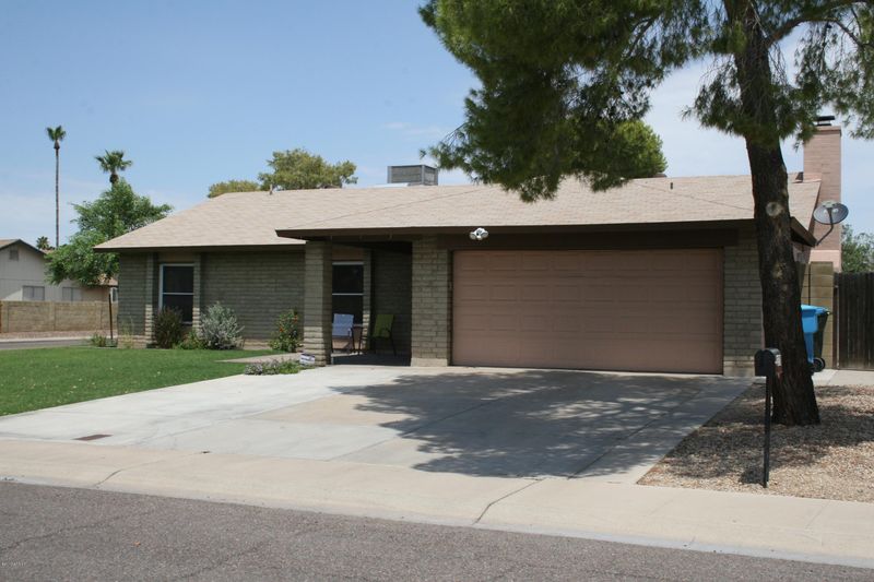 2270 W Mandalay Ln, Phoenix, AZ 85023
