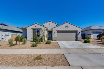 22703 184th Ln, Surprise, AZ 85387