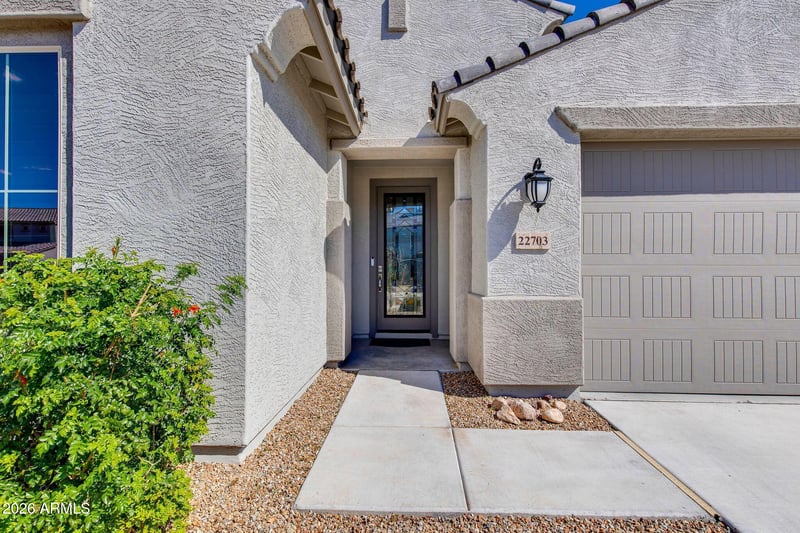 22703 184th Ln, Surprise, AZ 85387