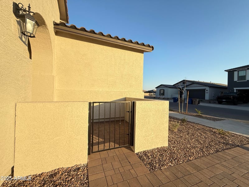 22704 Stirrup St, Queen Creek, AZ 85142