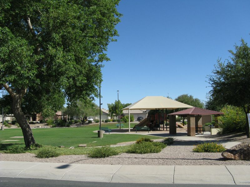 2271 E Elgin St, Chandler, AZ 85225