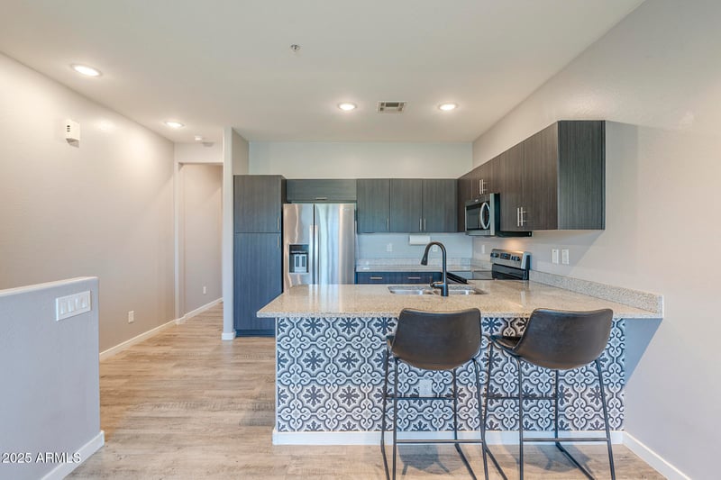 2271 Hidalgo Ave, Phoenix, AZ 85040
