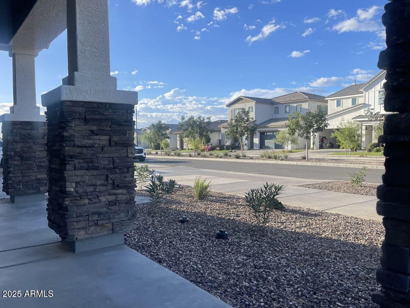 22717 Saddle Way, Queen Creek, AZ 85142