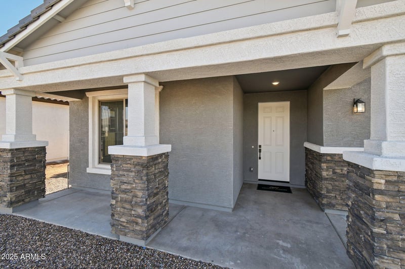 22717 Saddle Way, Queen Creek, AZ 85142