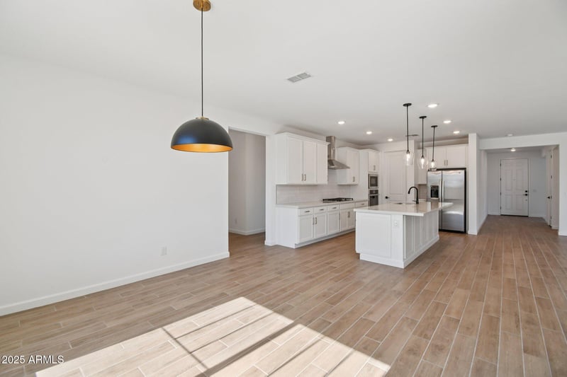 22717 Saddle Way, Queen Creek, AZ 85142