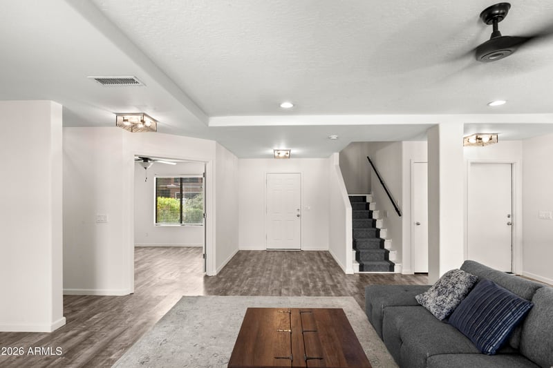 2272 E Cochise Ave, Apache Junction, AZ 85119
