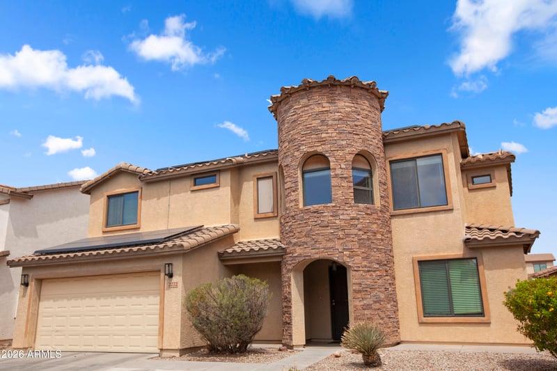 2272 E Cochise Ave, Apache Junction, AZ 85119