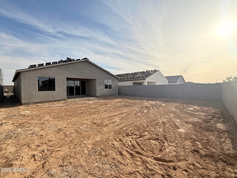 2272 Galloping Horse Dr, San Tan Valley, AZ 85140