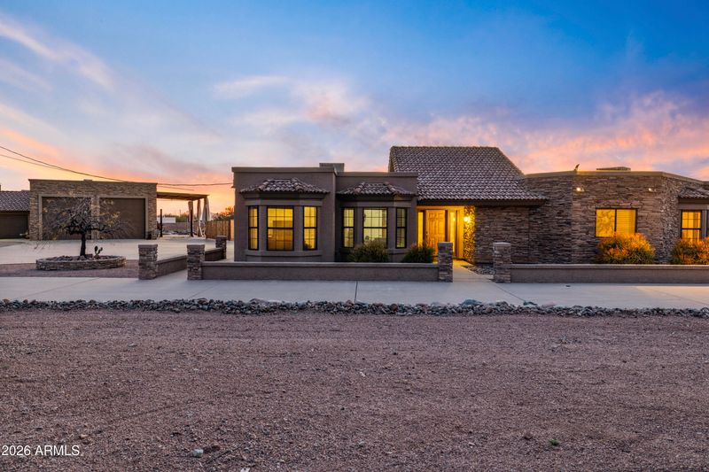 2272 S Geronimo Rd, Apache Junction, AZ 85119