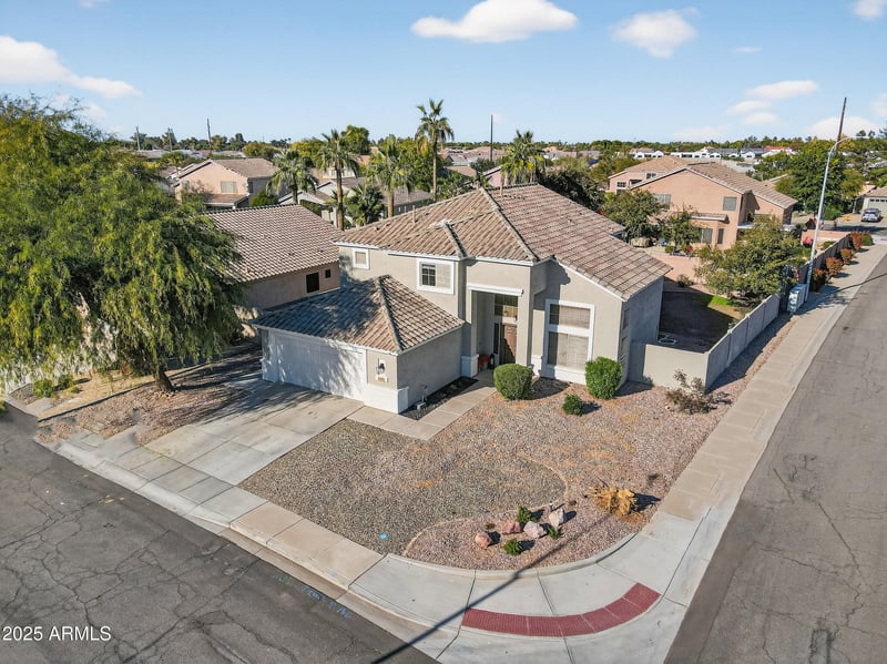 2272 Torrey Pines Pl, Chandler, AZ 85249