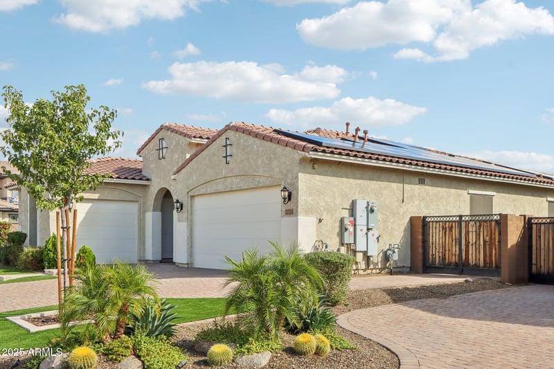 22721 34th St, Phoenix, AZ 85050