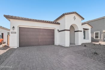22725 Saddle Way, Queen Creek, AZ 85142