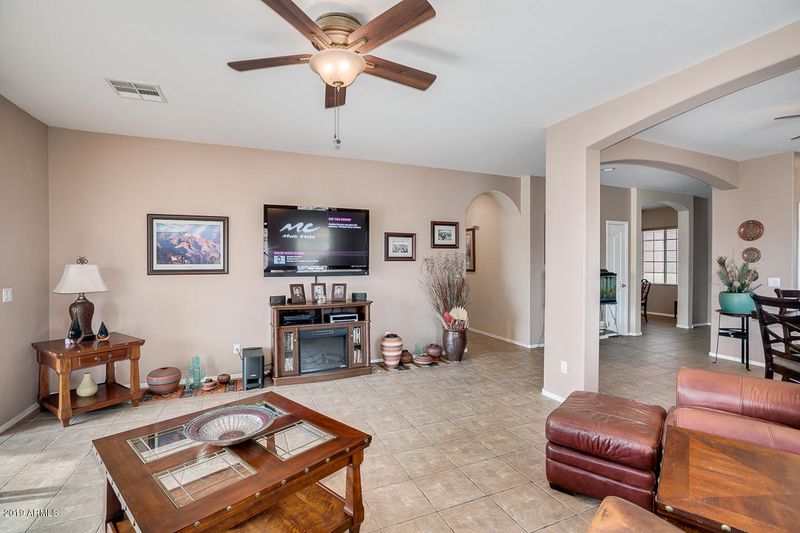 22736 S 214th Ct, Queen Creek, AZ 85142