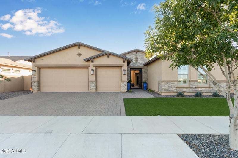 22741 Orchard Ln, Queen Creek, AZ 85142