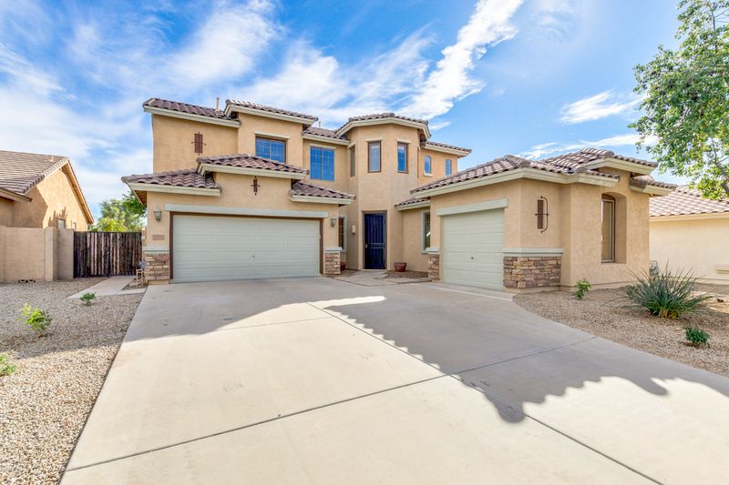 2275 S Longmore St, Chandler, AZ 85286