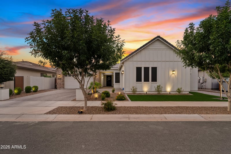 22752 Nightingale Rd, Queen Creek, AZ 85142