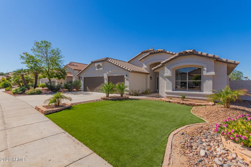 22760 103rd Ln, Peoria, AZ 85383