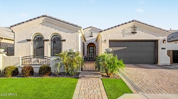 2279 Warbler Rd, Gilbert, AZ 85297