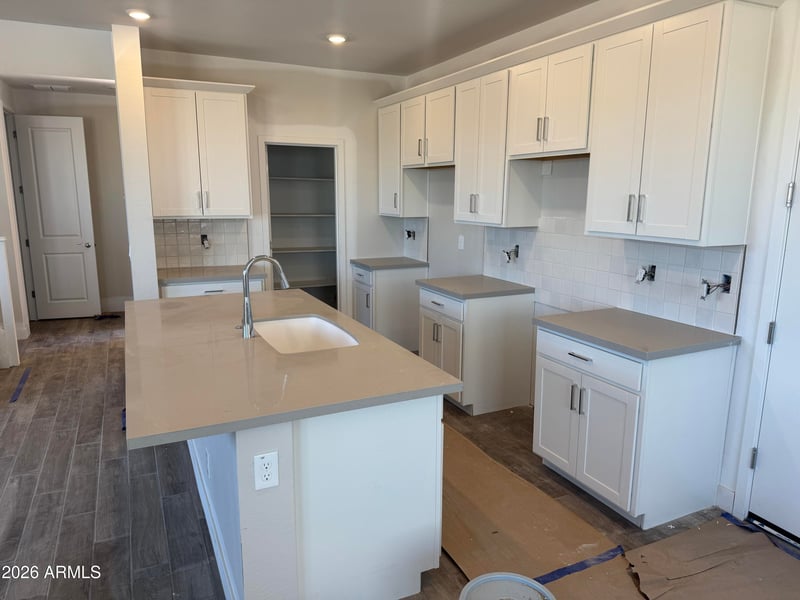 2279 S Swan Ct, Gilbert, AZ 85295