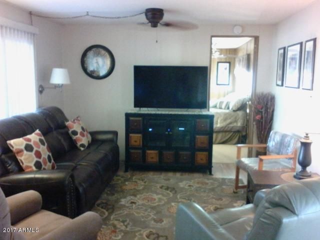 228 N 90th St, Mesa, AZ 85207