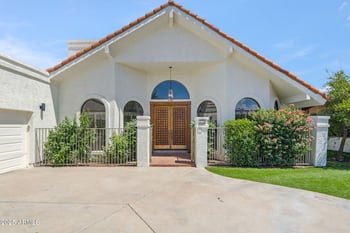 228 Royal Palm Rd, Phoenix, AZ 85021