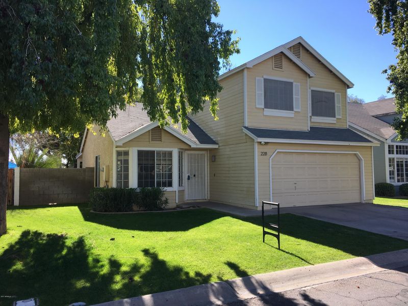 228 S Rush Cir E, Chandler, AZ 85226