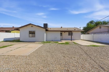 228 W 18th Ave, Apache Junction, AZ 85120