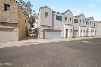 2280 W Harmont Dr, Phoenix, AZ 85021