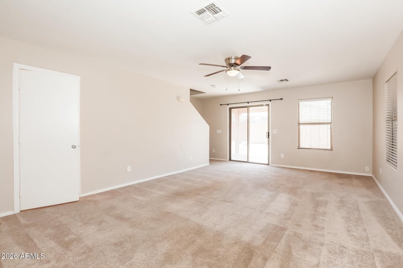2281 Meadow Chase Dr, San Tan Valley, AZ 85140