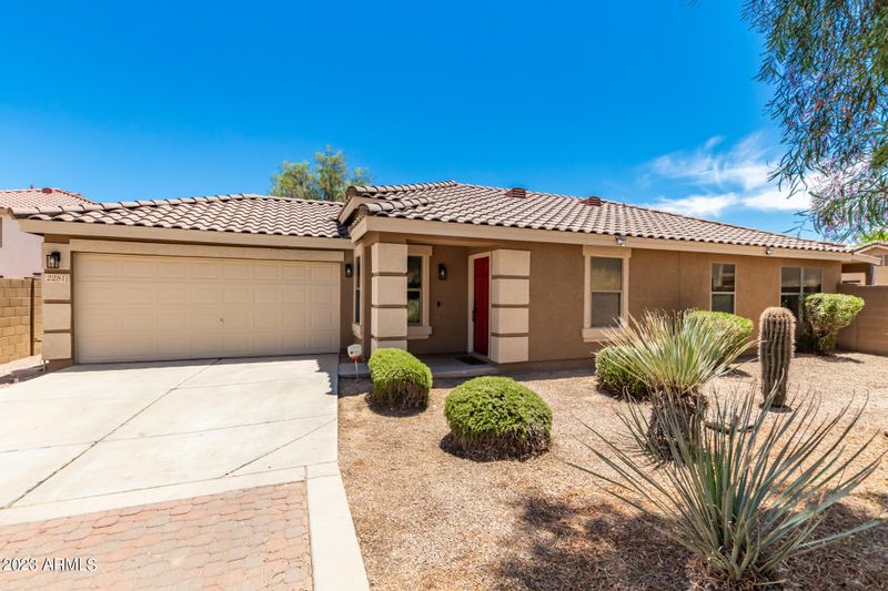 2281 E Peach Tree Dr, Chandler, AZ 85249